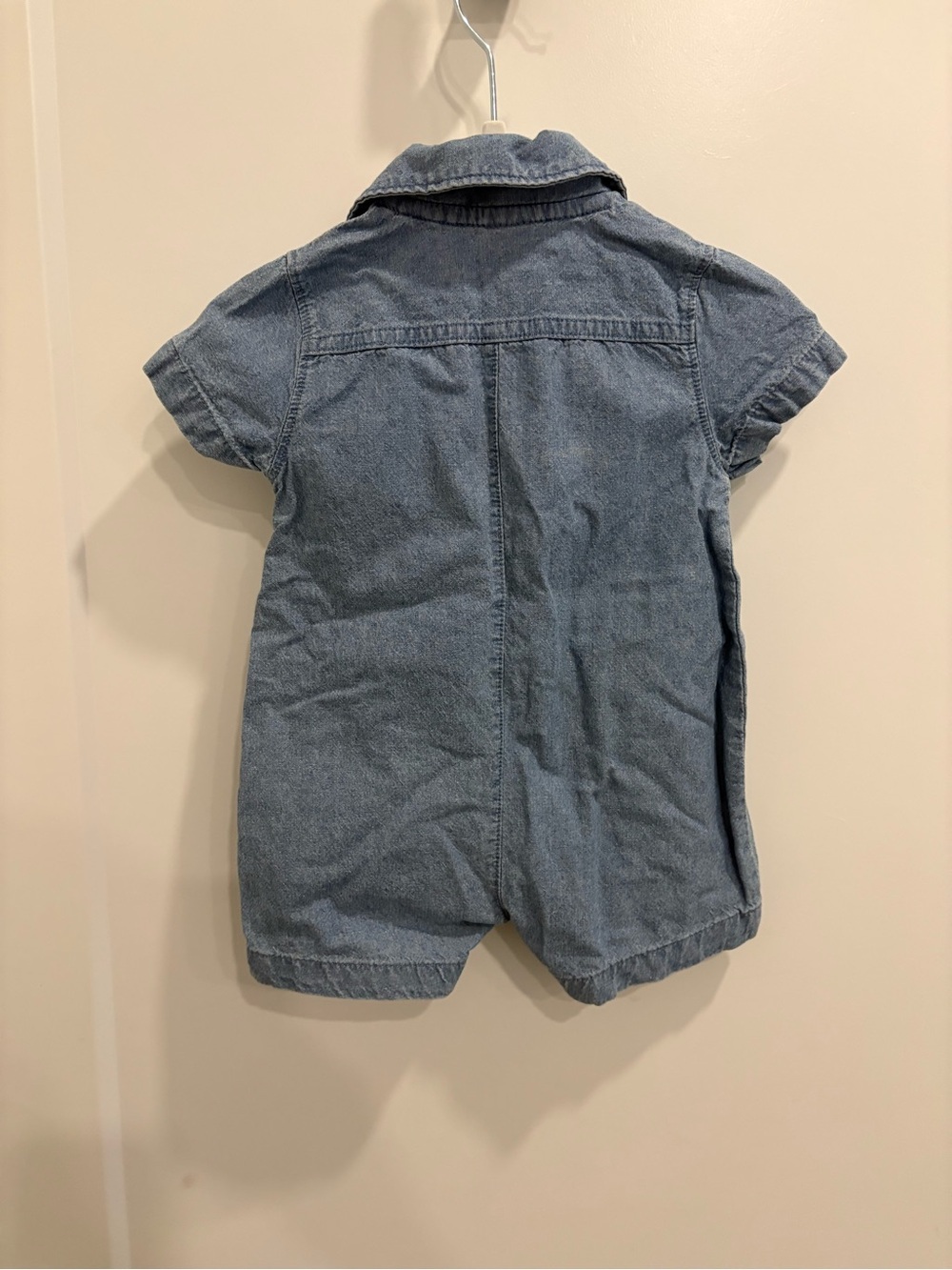 🐻 CARTER’S CHAMBRAY ROMPER - Picture 7 of 7